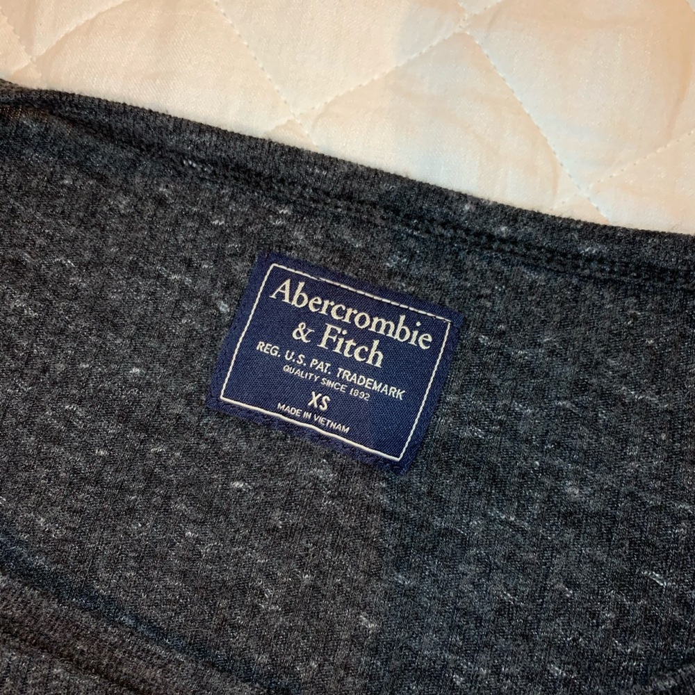 Xs Grey Hentley A&F